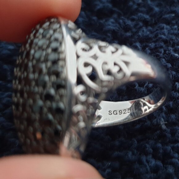 ✨Breathtaking Vintage 925 Sterling Silver Black Spinel Cluster Cocktail Ring ✨ - Picture 9 of 12